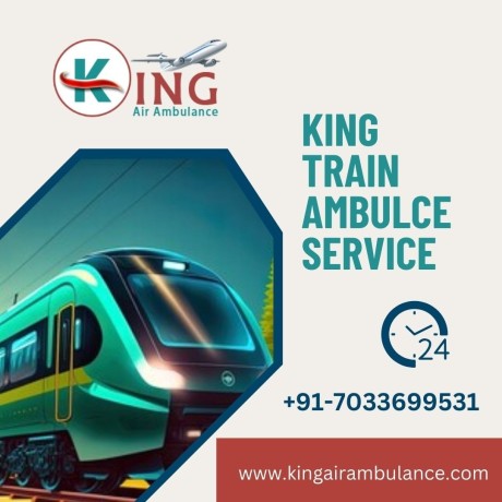pick-king-train-ambulance-in-mumbai-for-the-dedicated-doctor-team-big-0