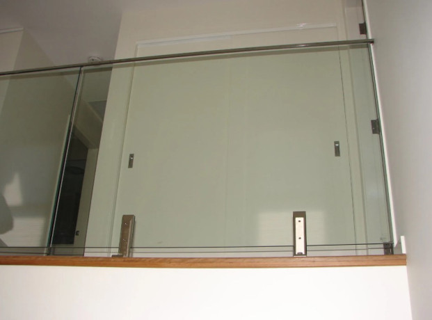 glass-balustrade-batemans-bay-big-0