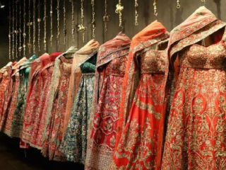 Quick Lehnga Dry Cleaning in Pitampura
