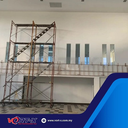 upgrade-your-workspace-with-high-quality-office-tinting-big-0