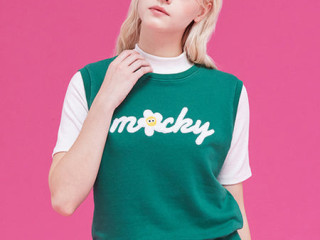 Women's Sleeveless Golf Shirts